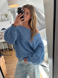 Kelly sweater lichtblauw